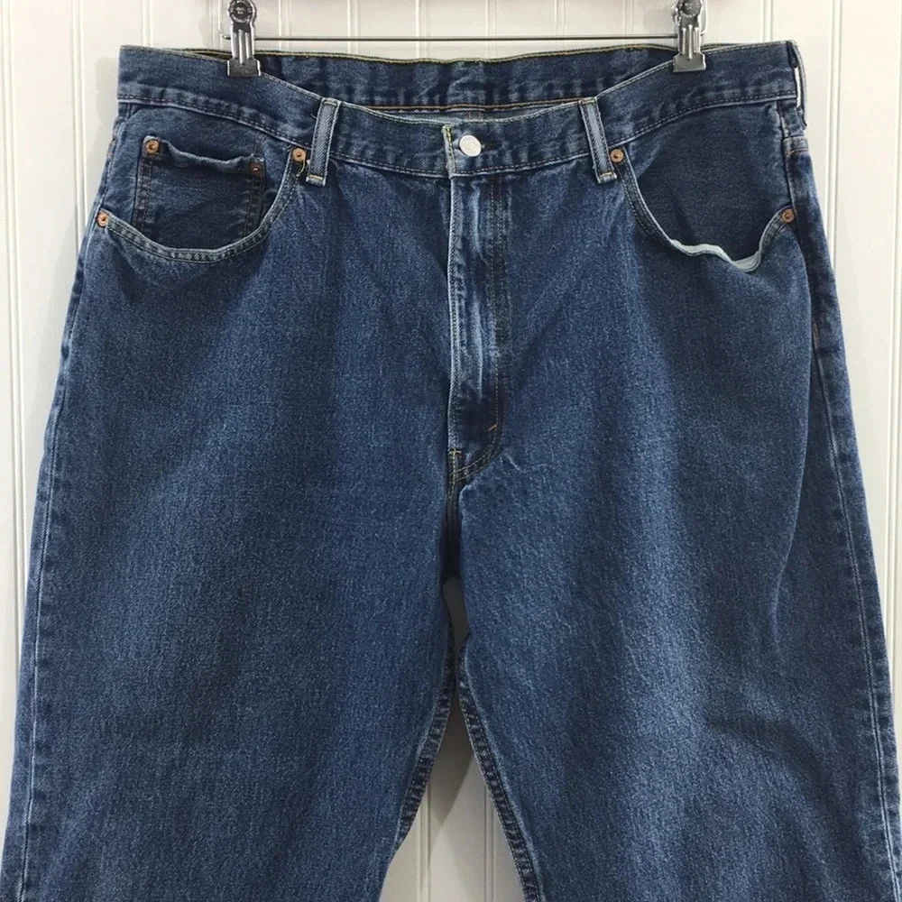 Levis levis 350